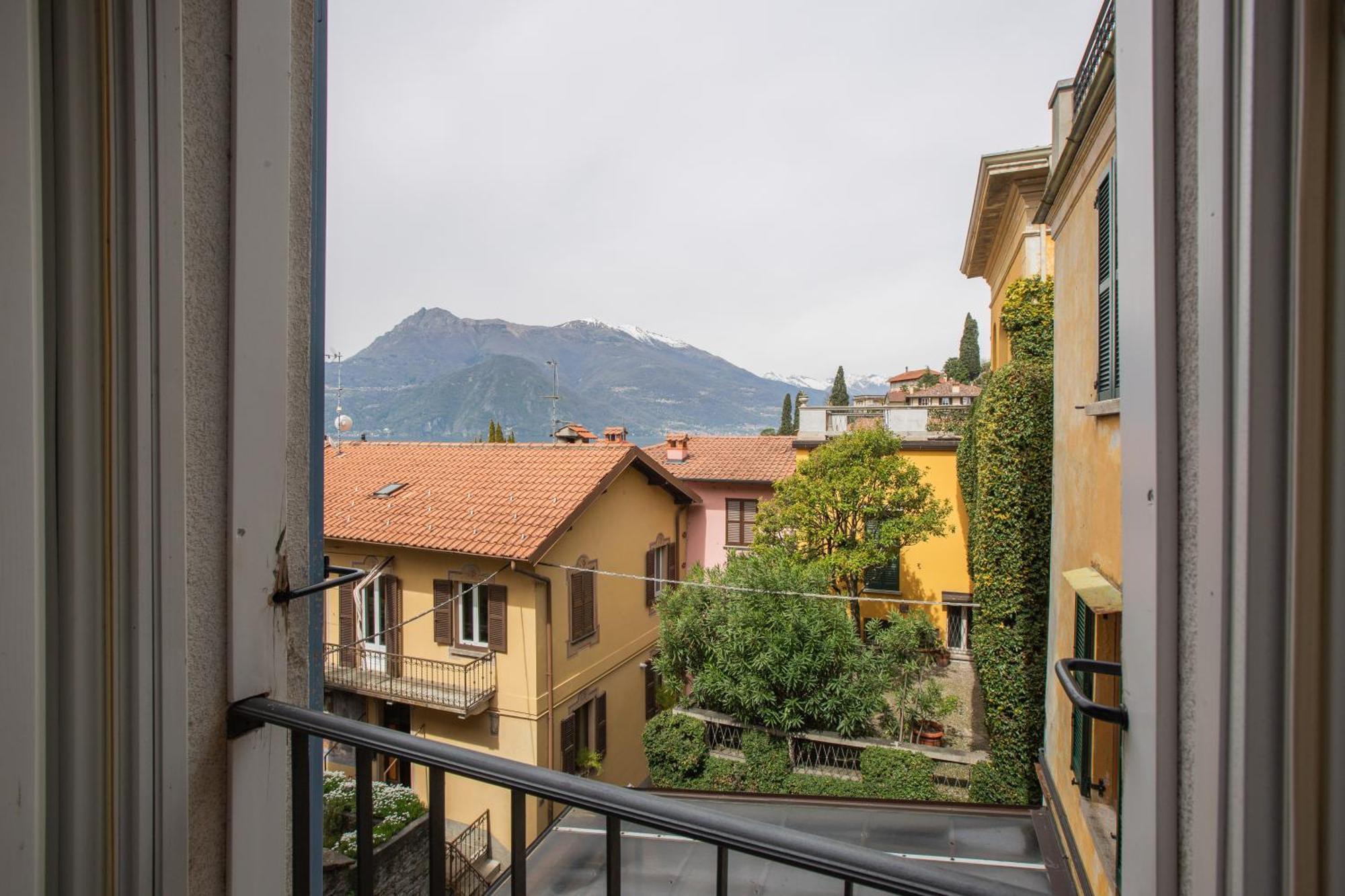 Albergo Del Sole Varenna Exterior photo