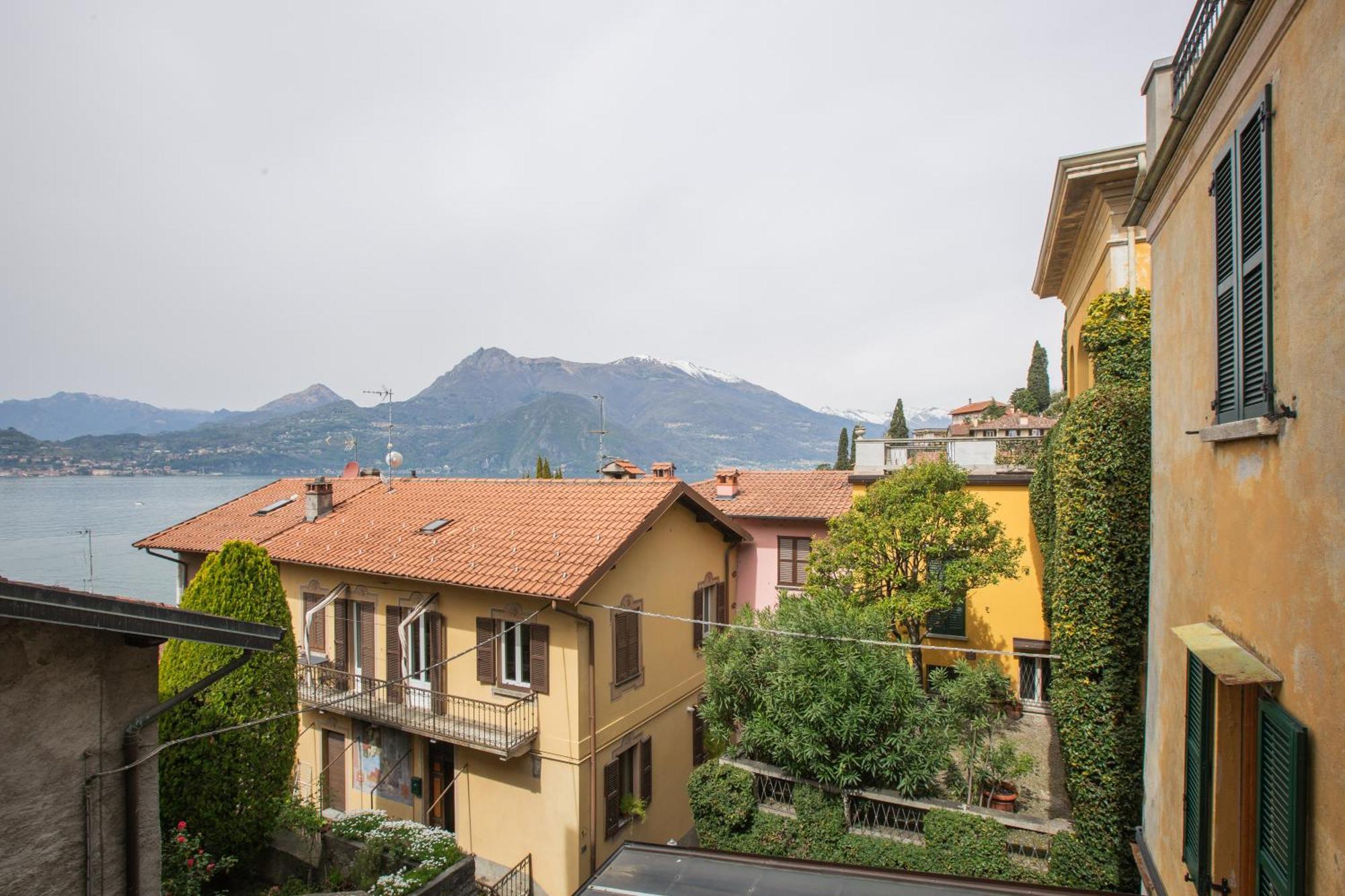 Albergo Del Sole Varenna Exterior photo